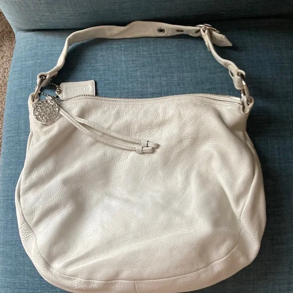 Coach Shoulder Bag Ali Leather Hobo B0969-13655 Soft Cream Winter White - Picture 1 of 10